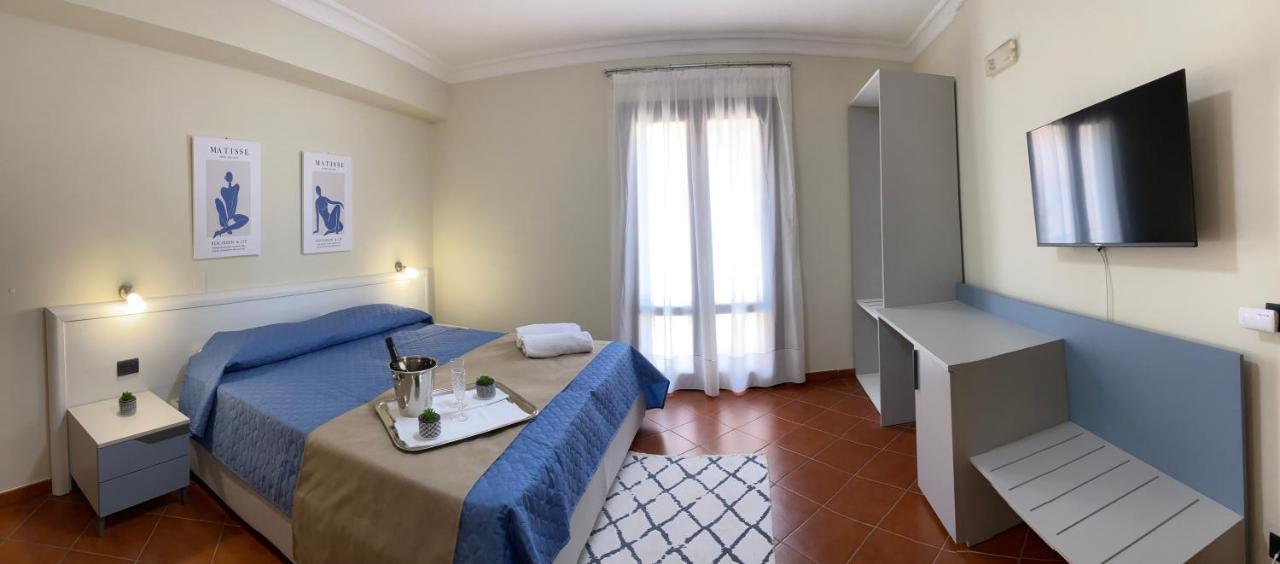 Scala Dei Turchi Palace Suites Realmonte Kültér fotó