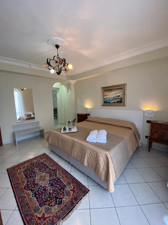 Scala Dei Turchi Palace Suites Realmonte Kültér fotó